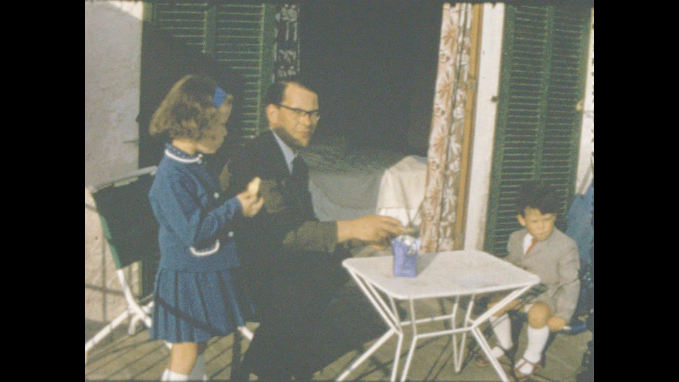 1. Identificare: Standard 8 sau Super 8?