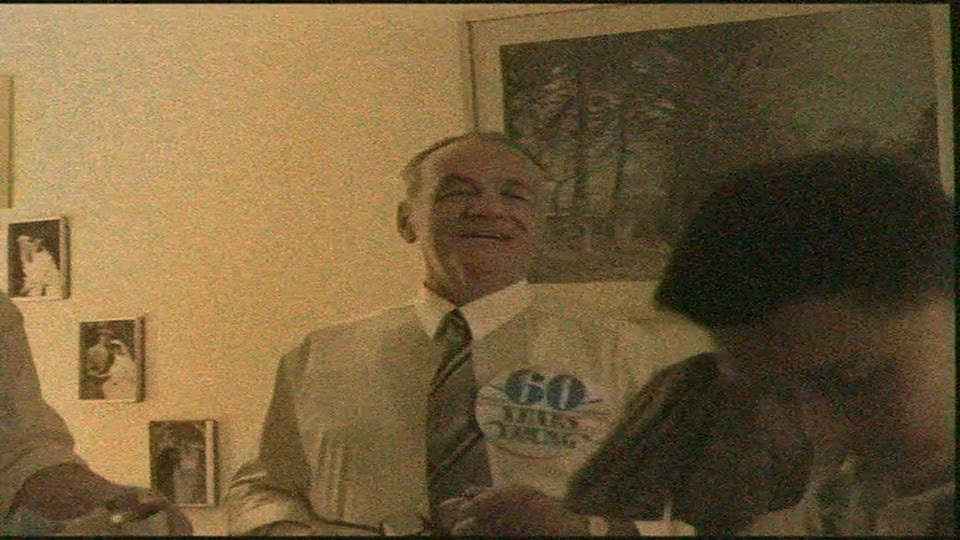 1. Scan V850 la 1200 DPI TIFF (raw)