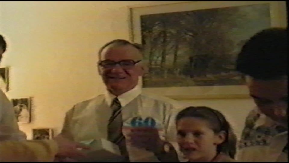 Cadru VHS final, corectat de culoare și îmbunătățit Full HD